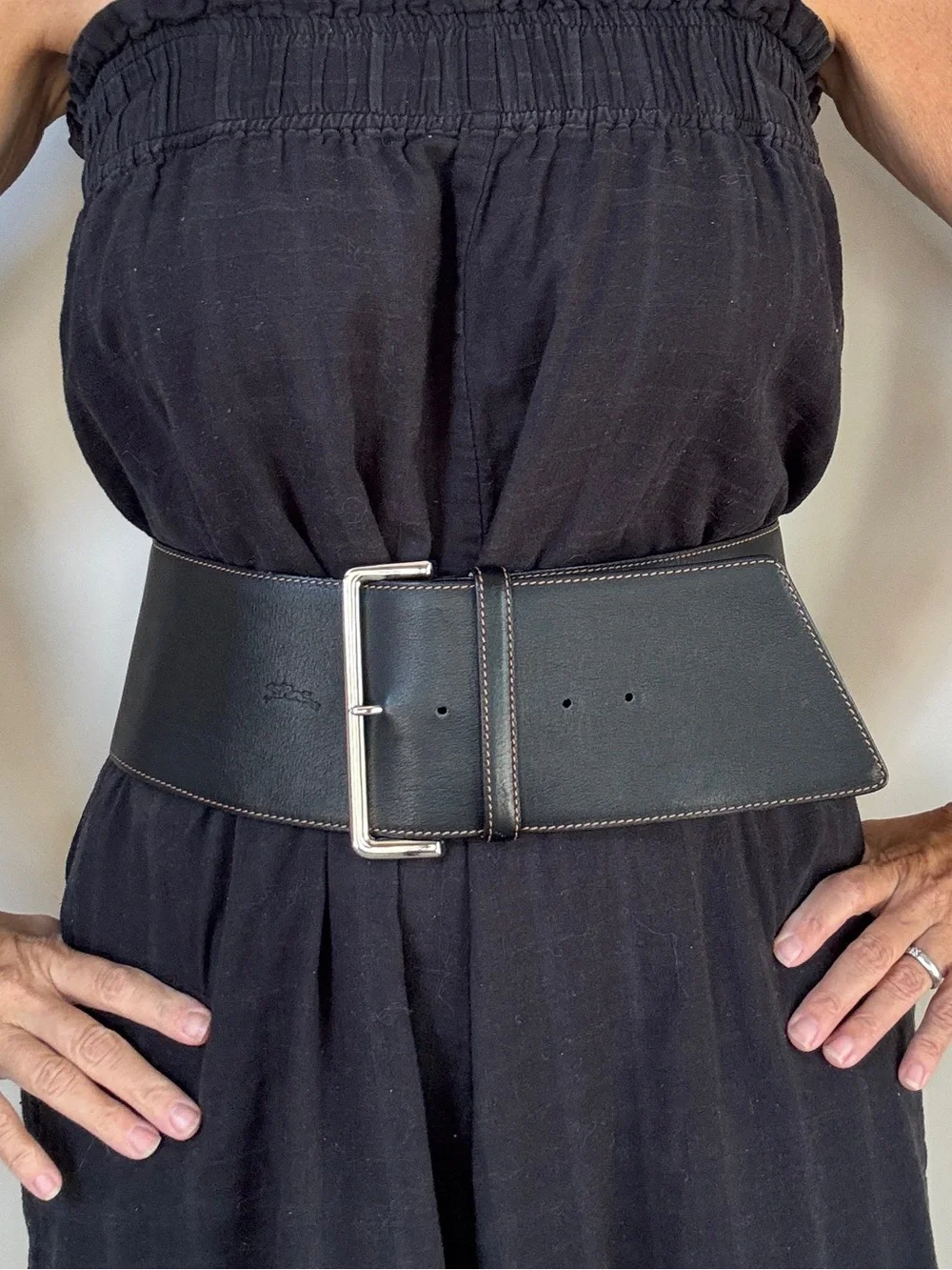 Longchamp Black 5” Wide Leather Corset Belt w/ Silver Buckle Luxury France 766-2
